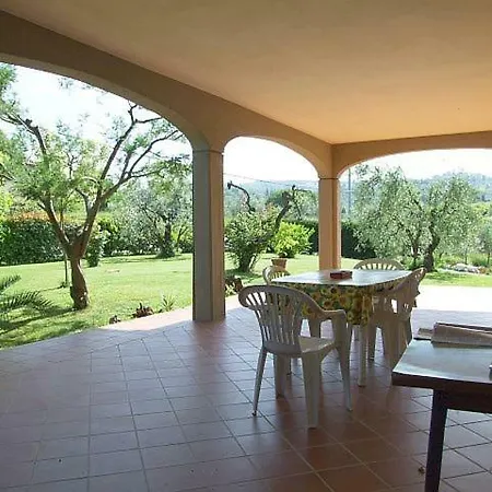 Agriturismo Arena ファームステイ